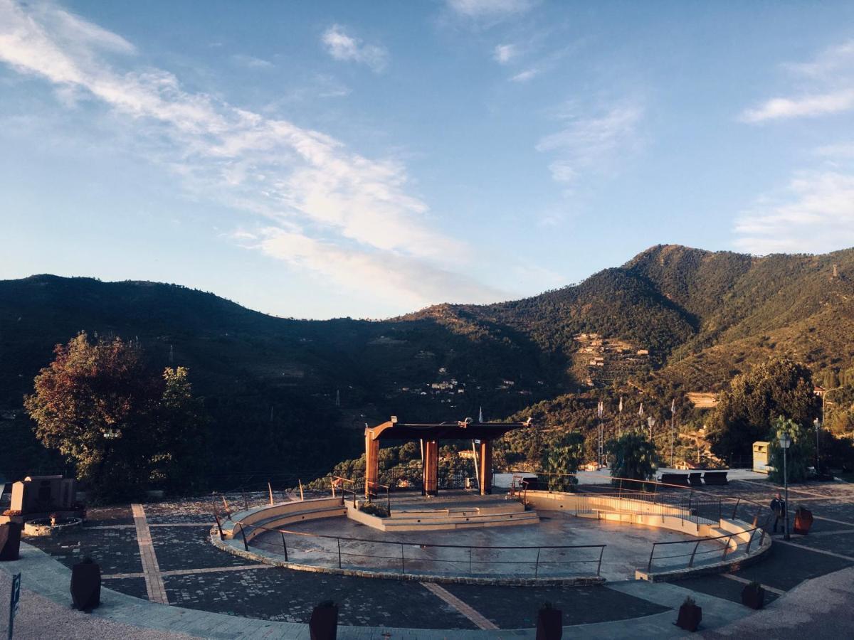Appartamento Leono’ Seborga Esterno foto